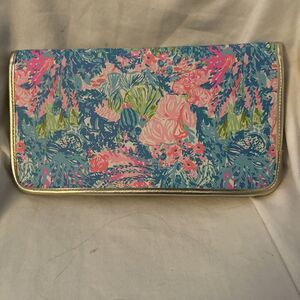 Lilly Pulitzer Travel Organizer Pouch in Fished My Wish Vacation Style: 004849.